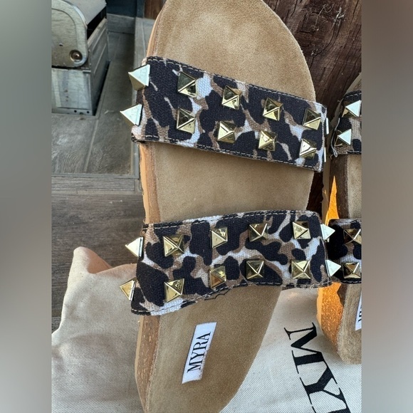 Myra bag studded sandals - Picture 2 of 5